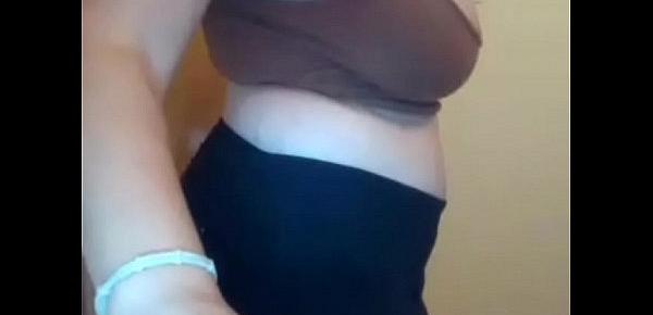  BBW showing big tits webcam